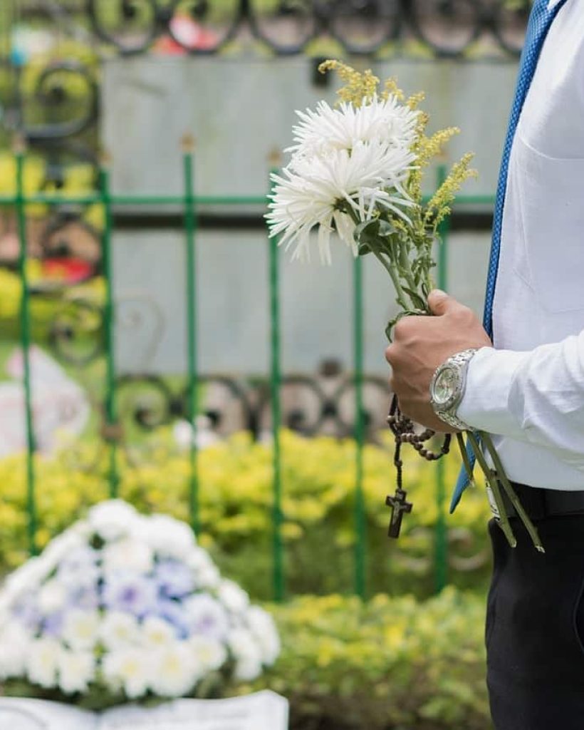 funeral-g7037f61b5_1280